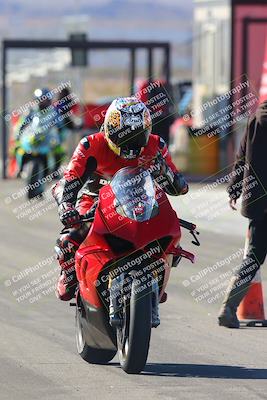 media/Jan-13-2025-Ducati Revs (Mon) [[8d64cb47d9]]/2-A Group/Session 3 (Pregrid)/